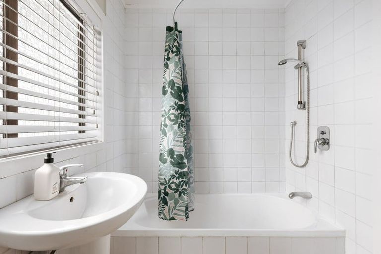 Photo of property in 2/66 Campbell Road, Mount Maunganui, 3116