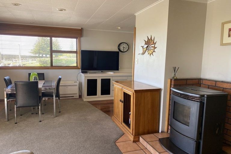 Photo of property in 1 Domain Terrace, Karoro, Greymouth, 7805