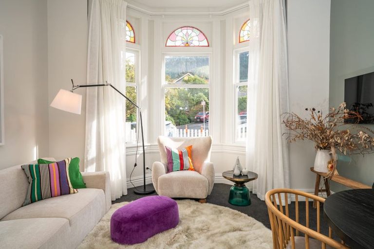 Photo of property in 18 Portland Crescent, Thorndon, Wellington, 6011