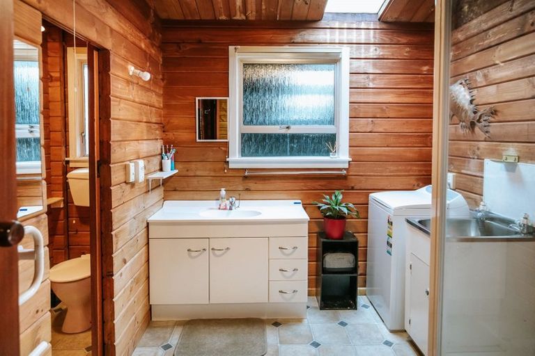 Photo of property in 134 Lagoon Avenue, Albert Town, Wanaka, 9305