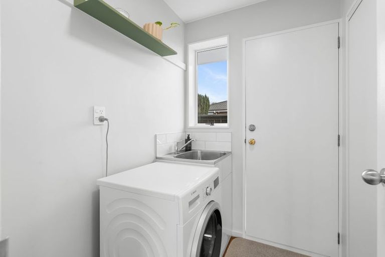 Photo of property in 2/123 Gilberthorpes Road, Hei Hei, Christchurch, 8042