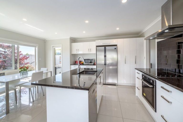 Photo of property in 29 Feist Street, Carterton, 5713