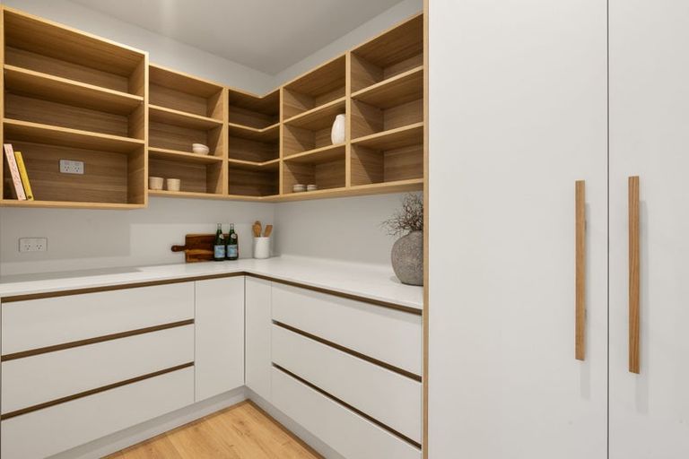 Photo of property in 14 Hugo Shaw Drive, Cambridge, 3434