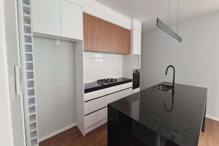 Photo of property in 12 Cutfield Lane, Kumeu, 0810