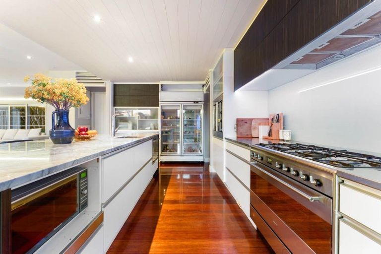 Photo of property in 102 Kennedy Road, Dairy Flat, Albany, 0792