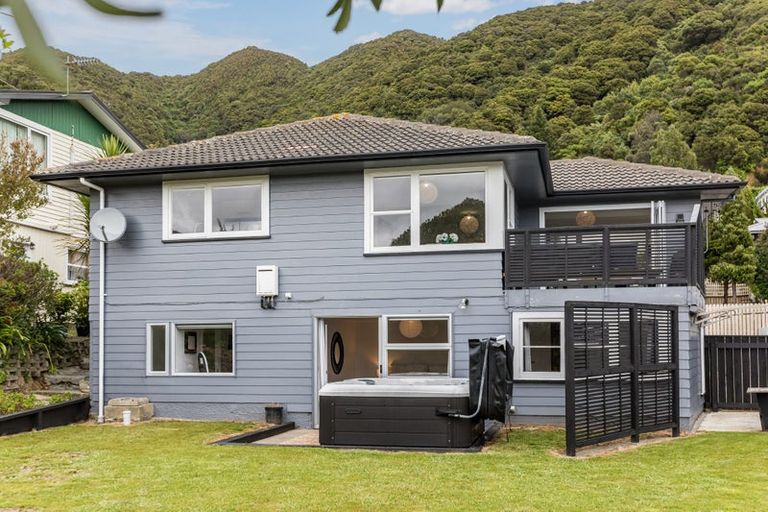 Photo of property in 5 Mission Street, Waterloo, Lower Hutt, 5011