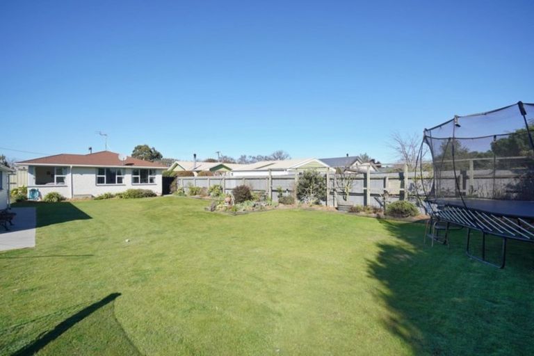 Photo of property in 19 Carston Street, Leeston, 7632