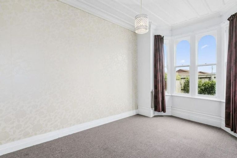Photo of property in 1 Queens Drive, Saint Kilda, Dunedin, 9012