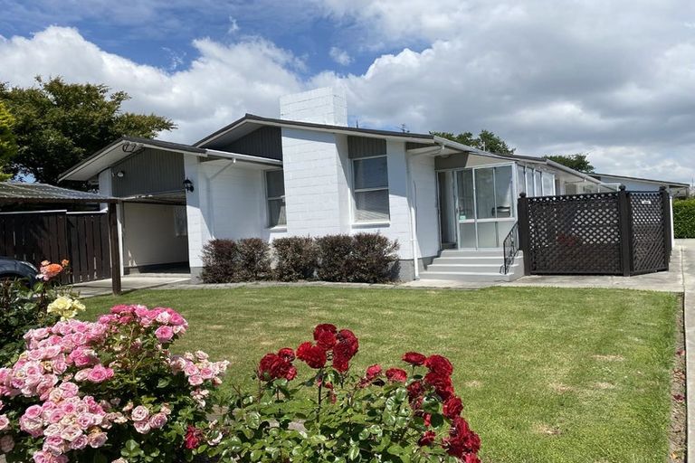 Photo of property in 1/21 Division Street, Riccarton, Christchurch, 8041
