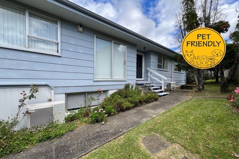 Photo of property in 67 Advene Road, Cockle Bay, Auckland, 2014