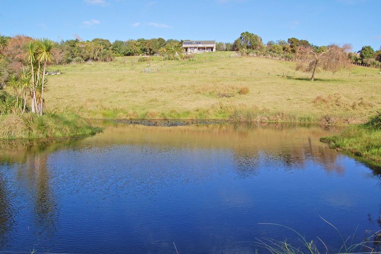 Photo of property in 32 Waterview Crescent, Kaiwaka, 0573