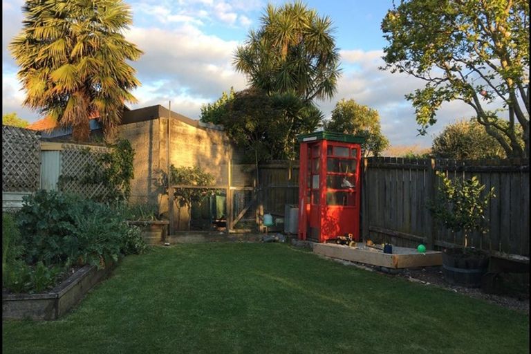 Photo of property in 6 Bledisloe Terrace, Hamilton East, Hamilton, 3216