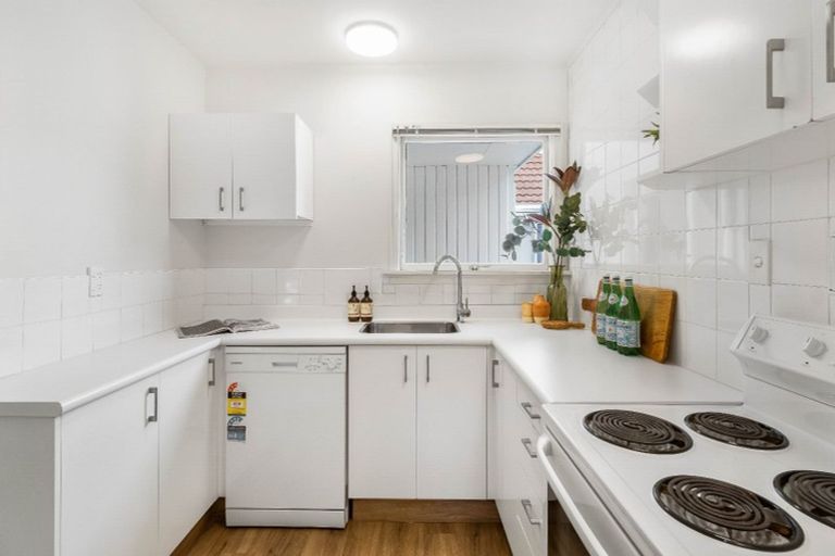 Photo of property in 3/125 Rugby Street, Merivale, Christchurch, 8014