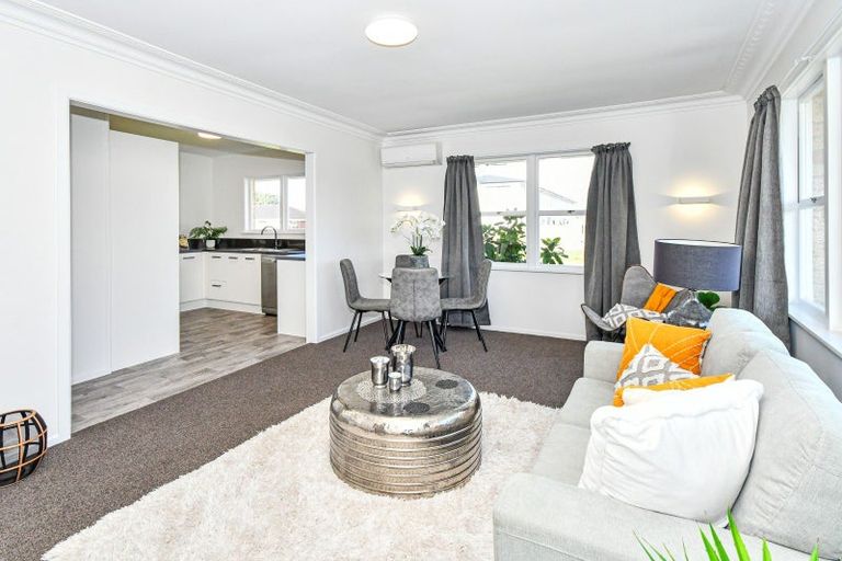 Photo of property in 1/1 Sunnyside Crescent, Papatoetoe, Auckland, 2025