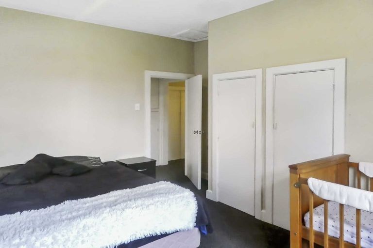 Photo of property in 28 Somerset Crescent, Spreydon, Christchurch, 8024