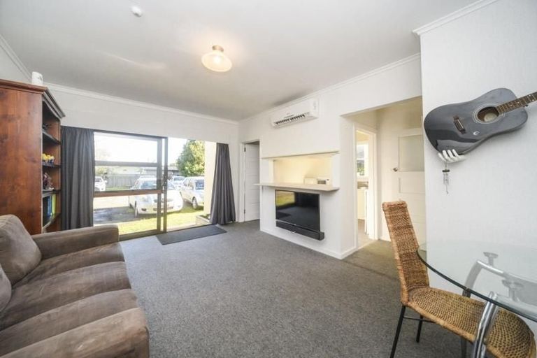 Photo of property in 1/288 College Street, West End, Palmerston North, 4410