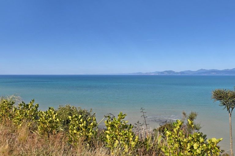 Photo of property in 68 Admirals Way, Ruby Bay, Mapua, 7173