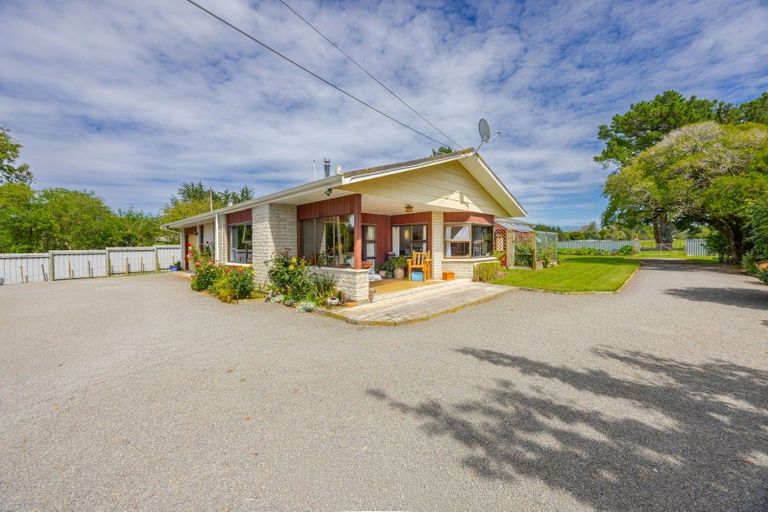 Photo of property in 25 Charlotte Street, Takapau, 4203