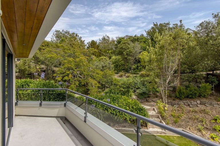 Photo of property in 26 Whareora Terrace, Cashmere, Christchurch, 8022