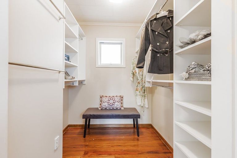 Photo of property in 51 Winston Street, Crofton Downs, Wellington, 6035