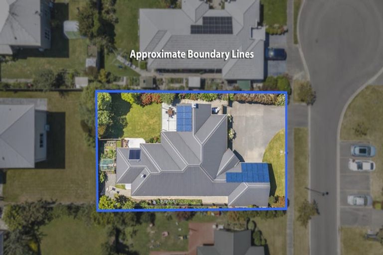 Photo of property in 5 Rooney Place, Aidanfield, Christchurch, 8025