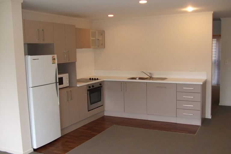 Photo of property in 325/26 Morningside Drive, Morningside, Auckland, 1025