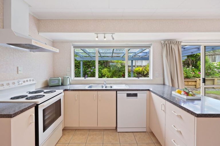 Photo of property in 22 Harvest Drive, Henderson, Auckland, 0612