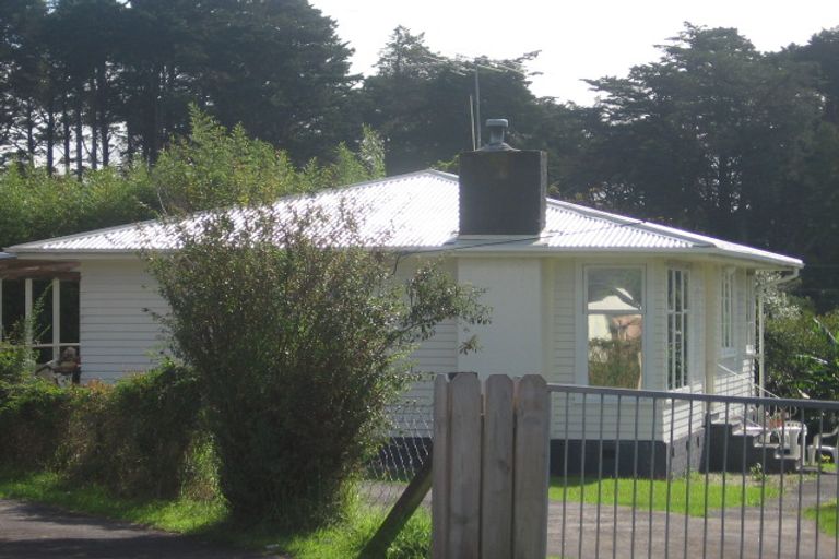 Photo of property in 5 Serjeant Street, Henderson, Auckland, 0612