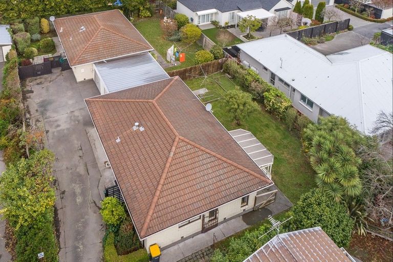 Photo of property in 2/74a Jeffreys Road, Fendalton, Christchurch, 8052