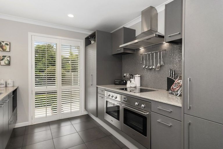 Photo of property in 25a Riverview Terrace, Fairfield, Hamilton, 3214