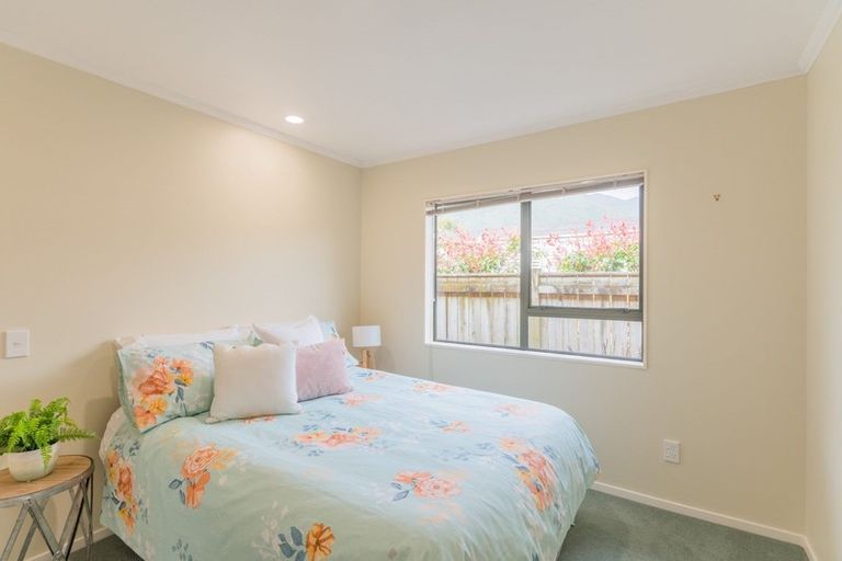 Photo of property in 9 Sylvan Avenue, Waikanae, 5036