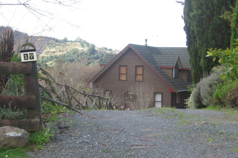 Photo of property in 17 Ngahere Drive, Horahora, Whangarei, 0110