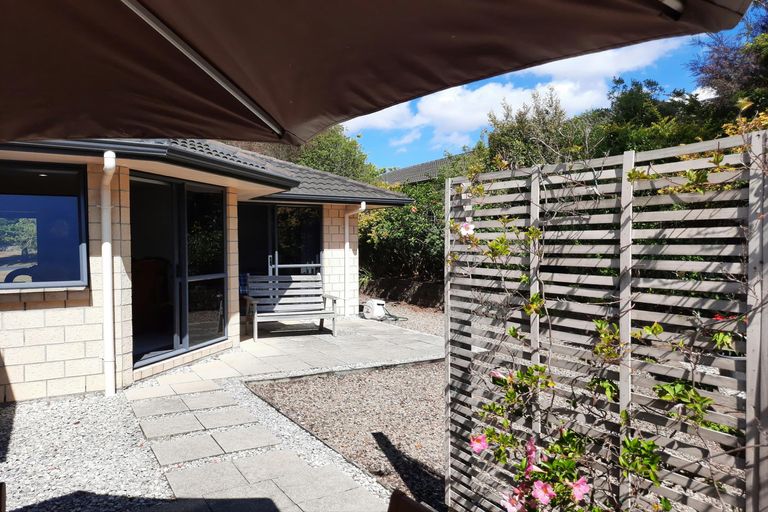 Photo of property in 28 Halyard Loop, Haruru, 0204