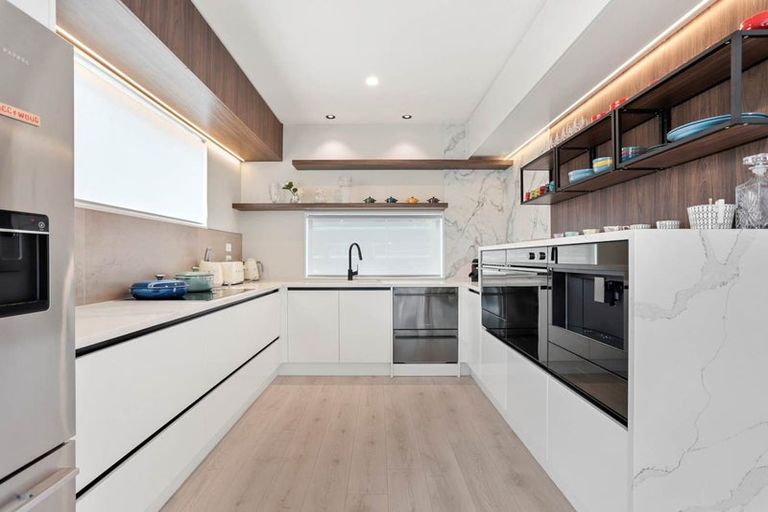 Photo of property in 62 Wallace Road, Hobsonville, Auckland, 0616