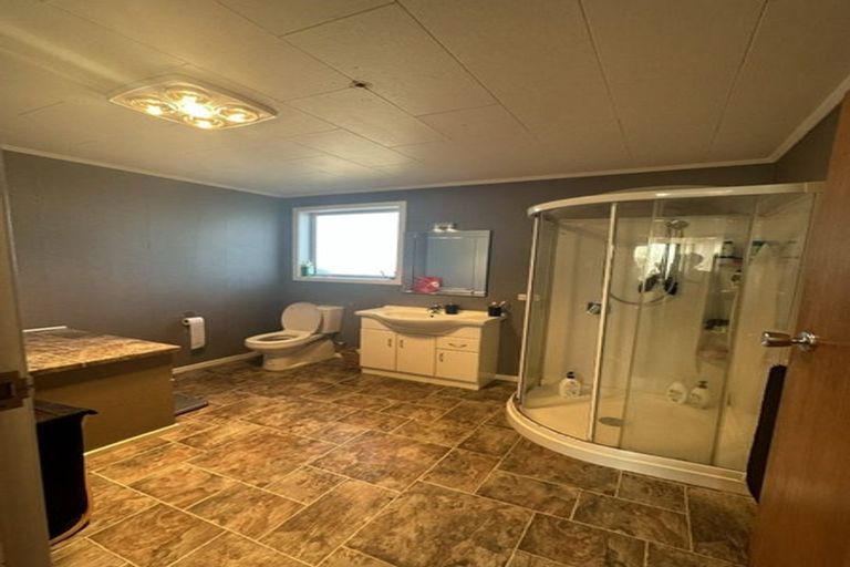 Photo of property in 17 Grange Street, Winton, 9720