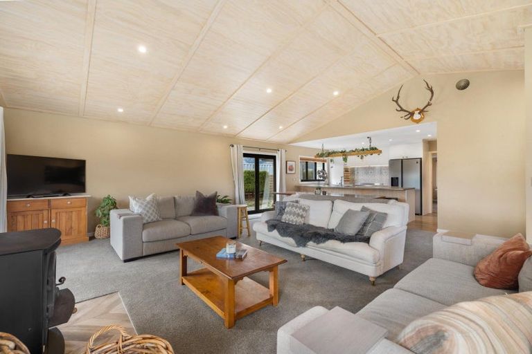 Photo of property in 8 Dingle Street, Lake Hawea, Wanaka, 9382
