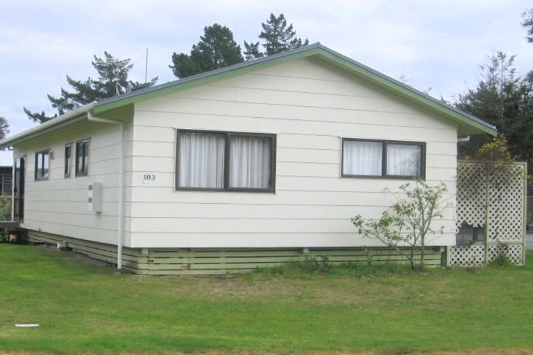 Photo of property in 103 Matai Place, Matarangi, Whitianga, 3592