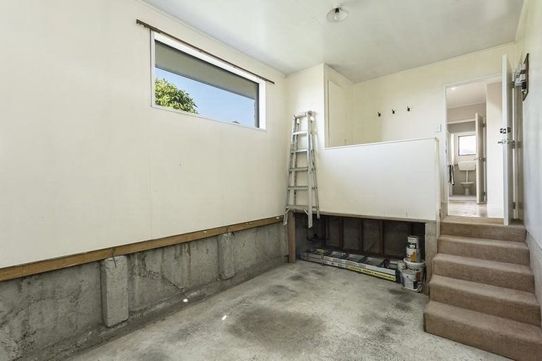 Photo of property in 1 Stanley Street, Kenmure, Dunedin, 9011