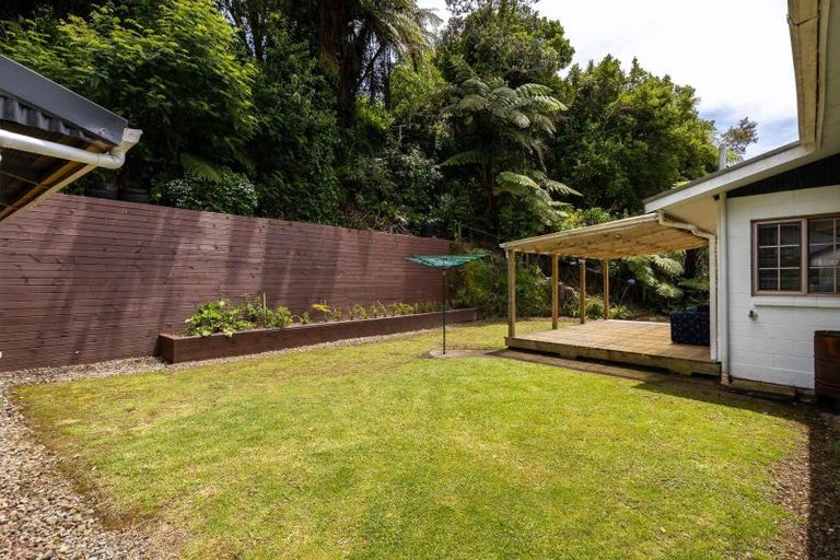 Photo of property in 5f Bromley Place, Westown, New Plymouth, 4310