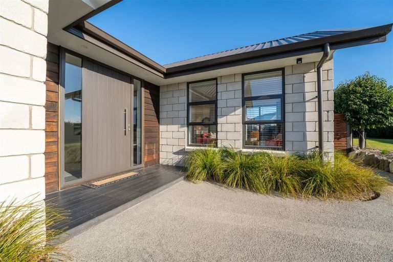 Photo of property in 27 Lazarette Loop, Gleniti, Timaru, 7910