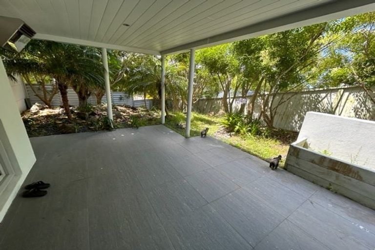 Photo of property in 221 East Coast Road, Campbells Bay, Auckland, 0620
