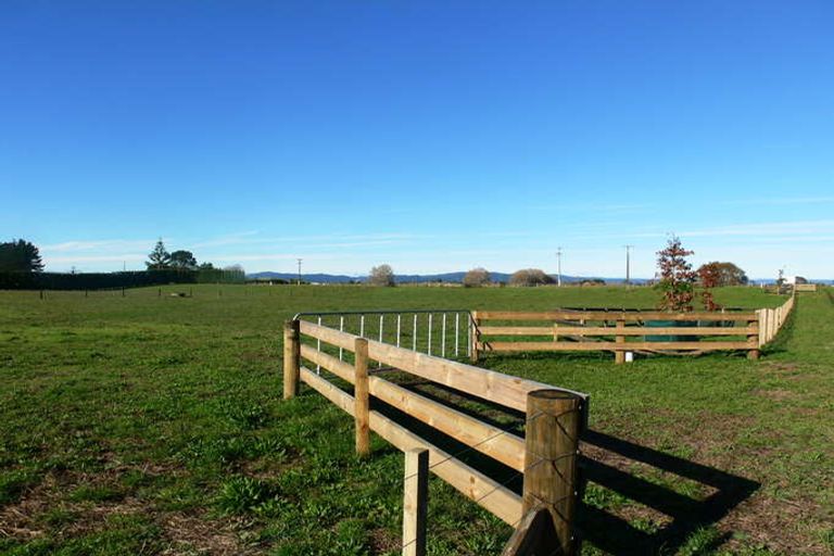 Photo of property in 930 Thornton Road, Thornton, Whakatane, 3194