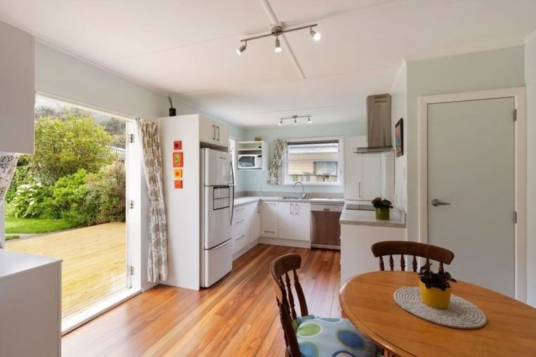 Photo of property in 96 Hair Street, Wainuiomata, Lower Hutt, 5014