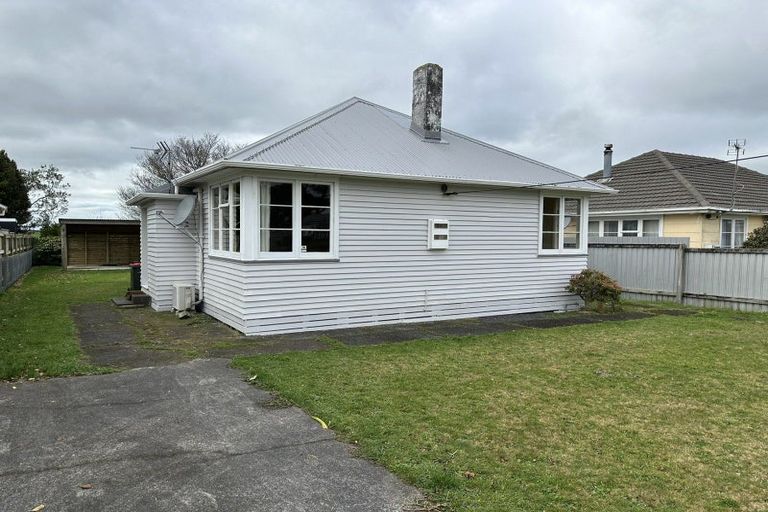 Photo of property in 18 Egmont Street, Kaponga, Hawera, 4679