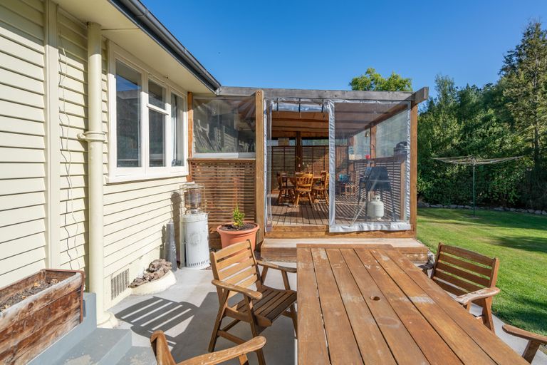 Photo of property in 13 Harper Place, Lake Coleridge, 7572