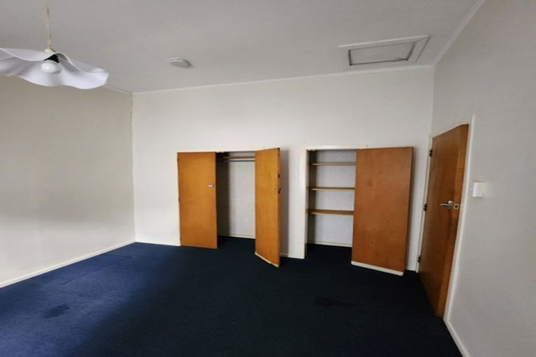 Photo of property in 227 Ohiro Road, Brooklyn, Wellington, 6021