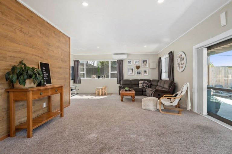 Photo of property in 43b Percy Road, Papamoa Beach, Papamoa, 3118