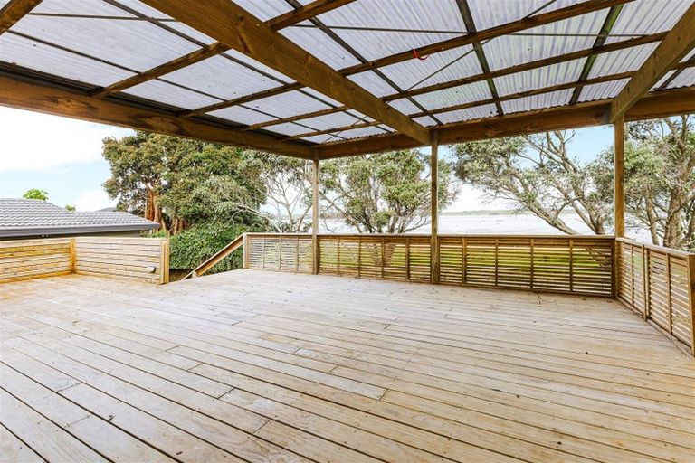 Photo of property in 18 Kaanapali Place, Wattle Downs, Auckland, 2103