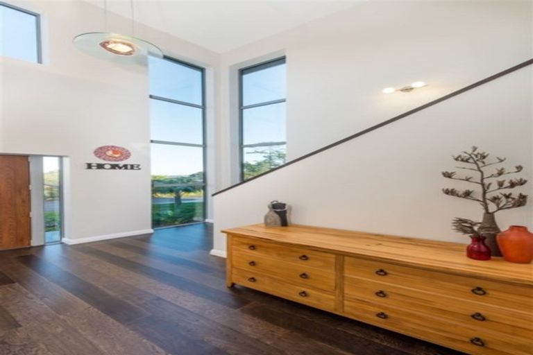 Photo of property in 201 Whangaparaoa Road, Red Beach, 0932