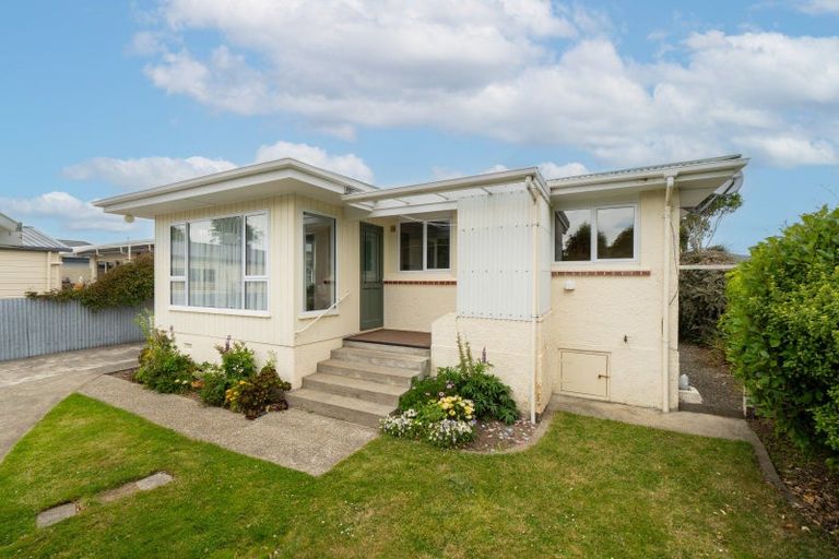 Photo of property in 48 Helmsdale Street, Waverley, Invercargill, 9810